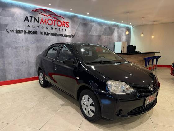 TOYOTA ETIOS 1.5 PLATINUM 16V FLEX 4P MANUAL